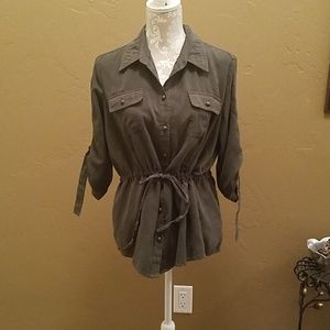Cute cargo top
